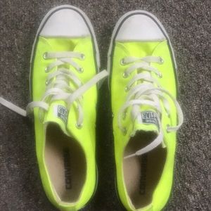 CONVERSE SIZE 10 WOMEN